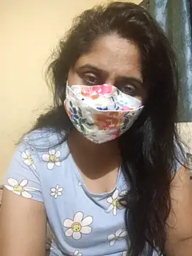 Snapshot of mouni499 chatting on 11-24-25, 04:18 mouni499 online show from 11-24-25, 04:18