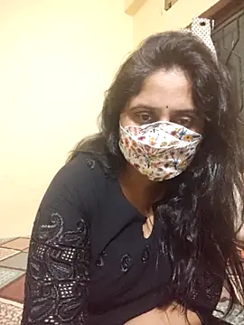 Snapshot of mouni499 chatting on 11-29-25, 05:57 mouni499 online show from 11-29-25, 05:57