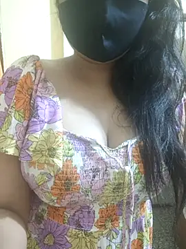 Snapshot of mouni499 chatting on 04-24-26, 09:39 mouni499 online show from 04-24-26, 09:39