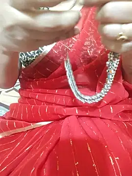Snapshot of mouni499 chatting on 05-12-26, 09:26 mouni499 online show from 05-12-26, 09:26