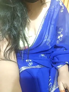 Snapshot of mouni499 chatting on 05-23-26, 03:44 mouni499 online show from 05-23-26, 03:44