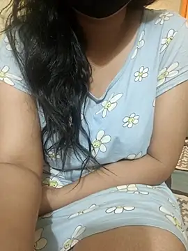 Snapshot of mouni499 chatting on 05-09-26, 06:17 mouni499 online show from 05-09-26, 06:17