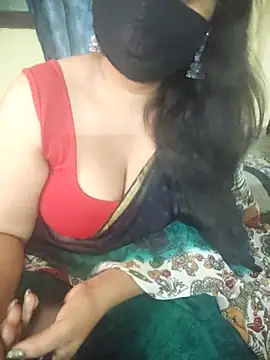 Snapshot of mouni499 chatting on 04-23-26, 02:51 mouni499 online show from 04-23-26, 02:51