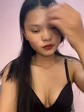 lung-linh online show from 11-25-25, 02:06