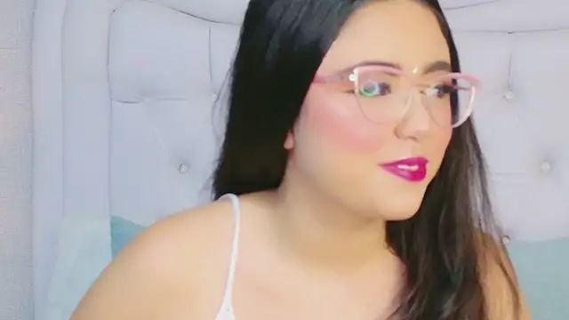 Snapshot of ScarlettPetrova chatting on 03-13-26, 11:48 ScarlettPetrova online show from 03-13-26, 11:48