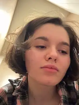 Xo Laura online show from 02-04-26, 12:00