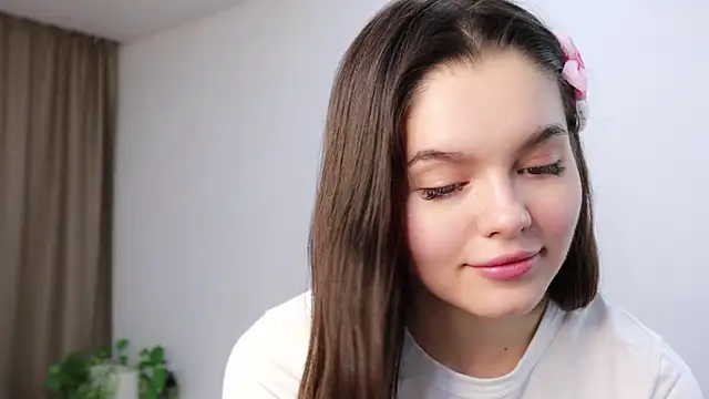 Xo Laura online show from 11-05-25, 08:39