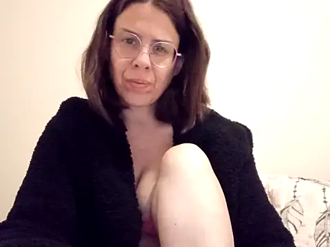 hotnathy69 online show from 04-13-26, 07:12