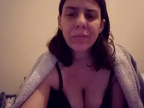 Snapshot of hotnathy69 chatting on 01-12-26, 08:10 hotnathy69 online show from 01-12-26, 08:10