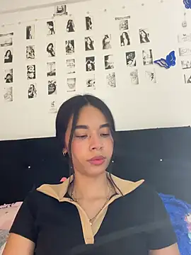 Snapshot of Milleradhara24 chatting on 07-01-26, 02:12 Milleradhara24 online show from 07-01-26, 02:12