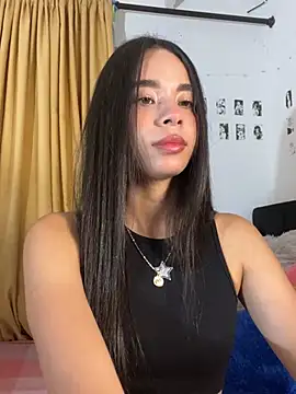 Snapshot of Milleradhara24 chatting on 07-03-26, 01:56 Milleradhara24 online show from 07-03-26, 01:56