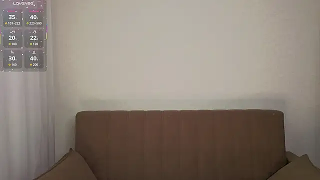 Violet Johnsonn online show from 04-02-26, 06:09