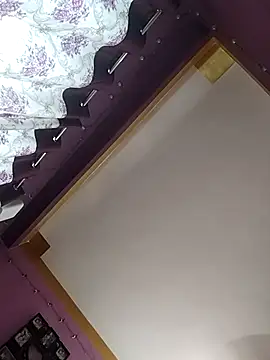 Snapshot of Himani-baby chatting on 11-06-25, 07:23 Himani-baby online show from 11-06-25, 07:23