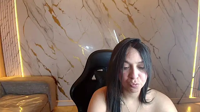 Snapshot of gabriella_storm_tf chatting on 05-15-26, 03:37 gabriella storm tf online show from 05-15-26, 03:37