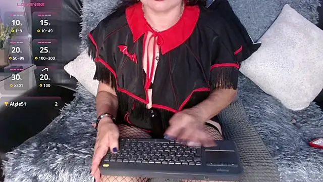 ESTEFANIA 344 online show from 02-26-26, 06:30