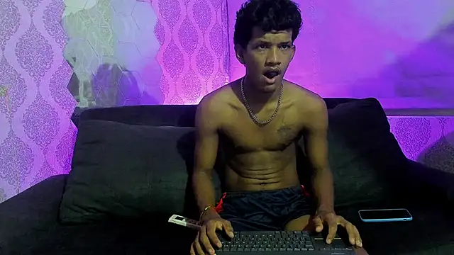 Boy savoy online show from 02-01-26, 07:28