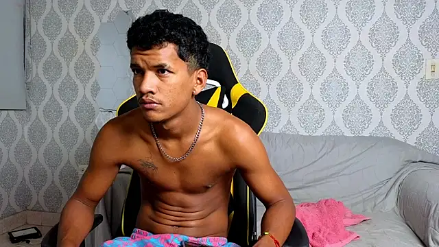 Boy savoy online show from 12-01-25, 07:20