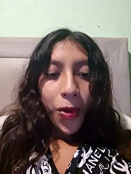 hornyyoungmomy online show from 11-02-25, 06:24