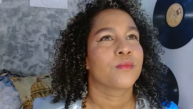 Ambar foxy online show from 11-06-25, 07:51