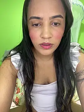 Snapshot of Ivy_08 chatting on 02-15-26, 12:44 Ivy 08 online show from 02-15-26, 12:44