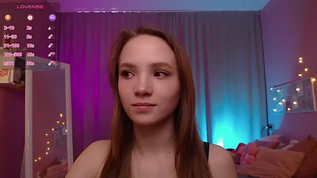 Adria Arjona online show from 03-11-26, 07:35