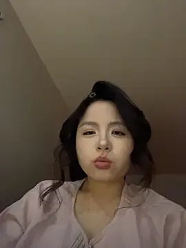 Sinicoco online show from 02-07-26, 06:43