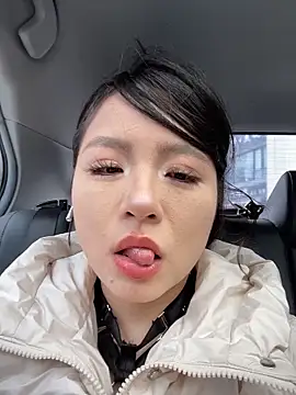 Sinicoco online show from 02-13-26, 04:12