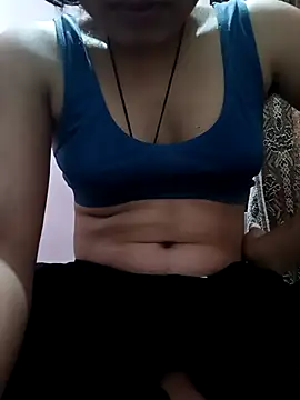 Snapshot of Likitha_Kumari chatting on 11-05-25, 10:51 Likitha Kumari online show from 11-05-25, 10:51