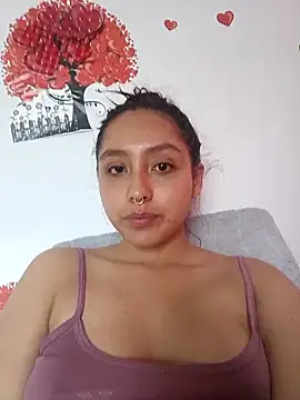 Snapshot of naughtygoddesss_ chatting on 11-02-25, 07:30 naughtygoddesss online show from 11-02-25, 07:30