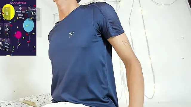 Snapshot of Lion_TNTx chatting on 11-04-25, 07:50 Lion TNTx online show from 11-04-25, 07:50