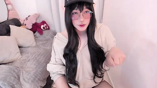 Omorimori online show from 07-13-26, 12:04