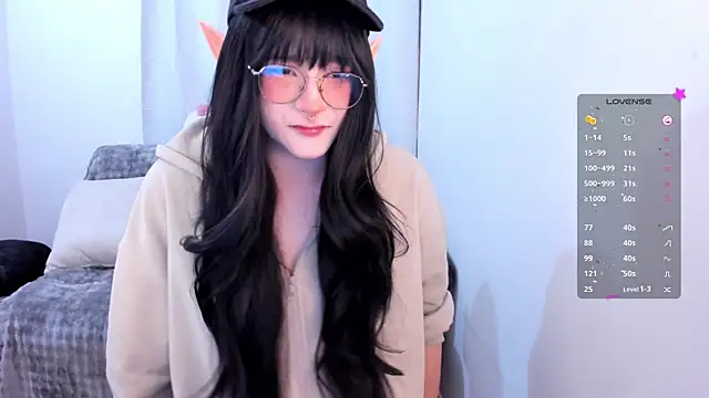 Omorimori online show from 12-16-25, 02:43