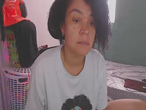 Snapshot of shayna_cute chatting on 06-19-26, 07:52 shayna cute online show from 06-19-26, 07:52