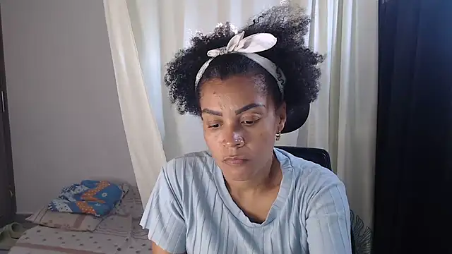 shayna cute online show from 01-15-25, 09:51