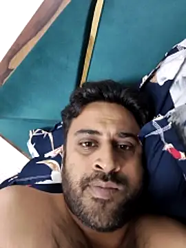 Snapshot of ITZ_GURU chatting on 04-27-26, 02:26 ITZ GURU online show from 04-27-26, 02:26