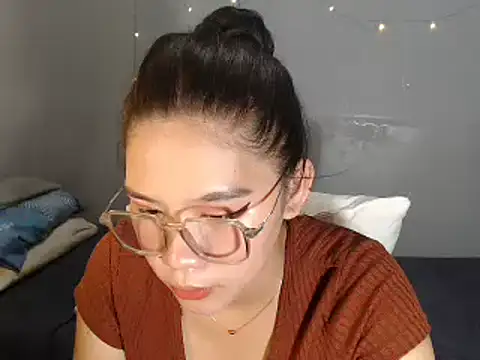 hotsexyreb online show from 12-20-25, 02:03