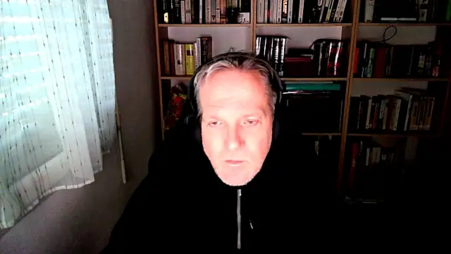 Snapshot of ChocolatMilka44 chatting on 11-02-25, 01:27 ChocolatMilka44 online show from 11-02-25, 01:27