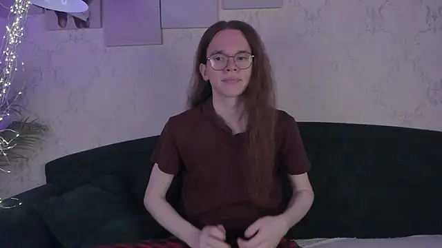 Mark Glover online show from 12-20-25, 07:11