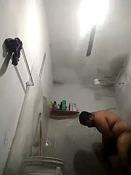 KARNEs24666 online show from 11-04-25, 10:57