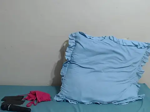 SexyLipss  online show from 03-10-26, 06:56