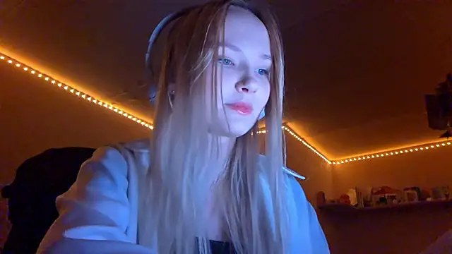 KarinRobertson online show from 11-10-25, 05:40