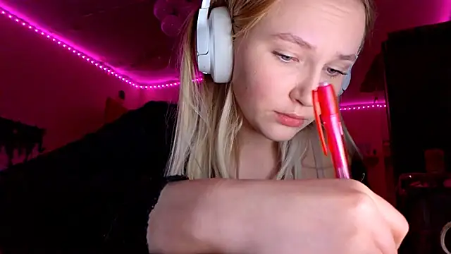 KarinRobertson online show from 11-29-25, 06:30