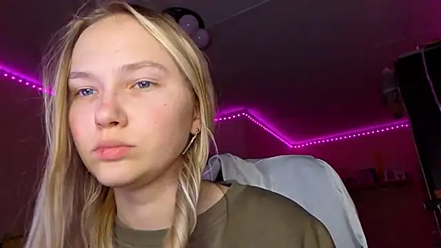 KarinRobertson online show from 02-05-26, 05:09