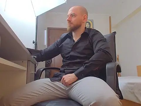 Ryanstone  online show from 03-16-26, 05:15