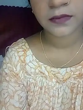 Snapshot of Neha533 chatting on 06-07-26, 06:35 Neha533 online show from 06-07-26, 06:35