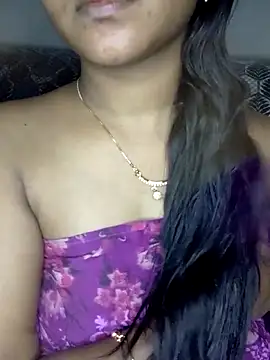 Snapshot of Neha533 chatting on 04-22-26, 04:58 Neha533 online show from 04-22-26, 04:58