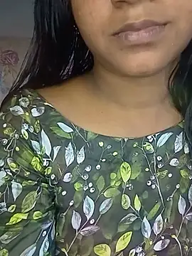 Snapshot of Neha533 chatting on 05-10-26, 08:07 Neha533 online show from 05-10-26, 08:07