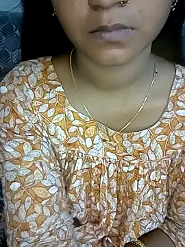 Snapshot of Neha533 chatting on 02-25-26, 11:26 Neha533 online show from 02-25-26, 11:26