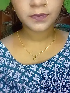 Snapshot of Neha533 chatting on 06-27-26, 03:40 Neha533 online show from 06-27-26, 03:40