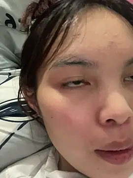 Snapshot of A_lyly chatting on 11-08-25, 12:42 A lyly online show from 11-08-25, 12:42